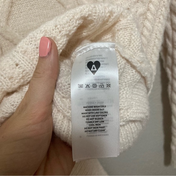 Aelfric Eden Retro 90s Cable Knit Fisherman Sweater Size Small Cream Unisex - Picture 5 of 6